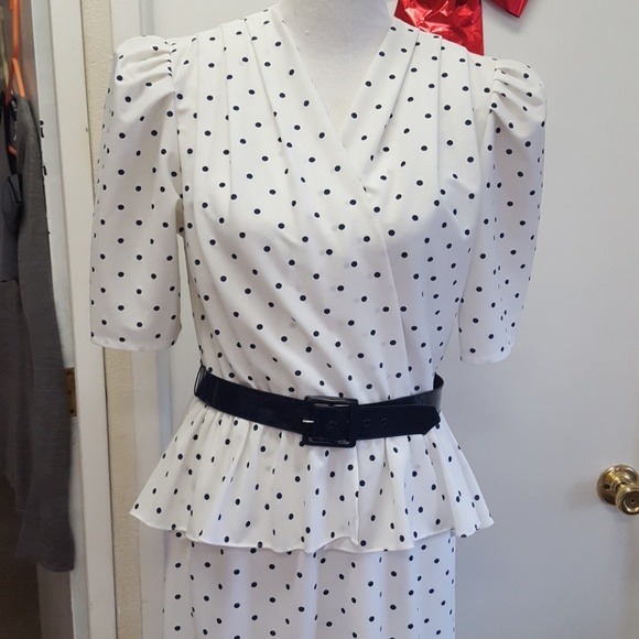 sally lou Dresses & Skirts - Vintage polka dot peplum dress with belt
